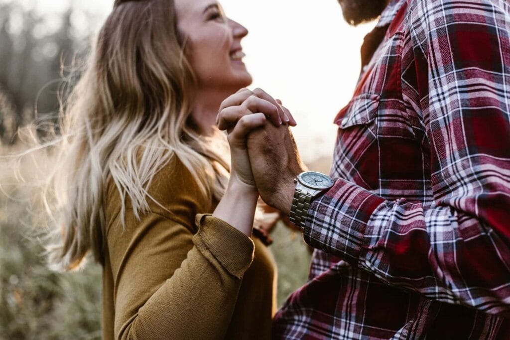 Ways to Build Healthy Relationships With Others